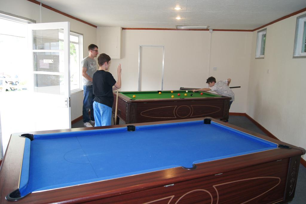 Orchards Holiday Park Cowes  Esterno foto